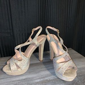 USED gold shimmer heels